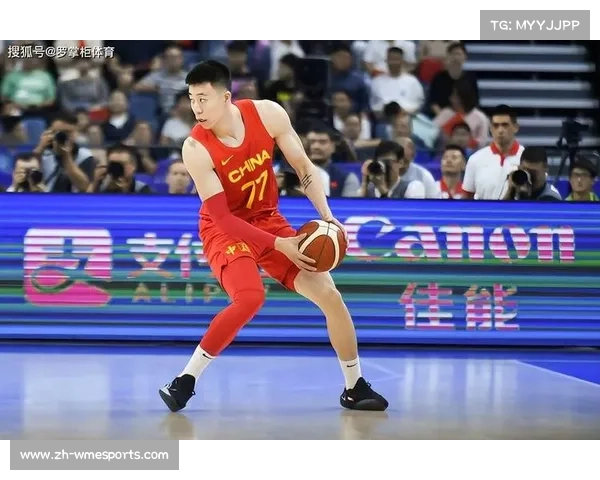 张镇麟防守积极进攻低迷,转会上海后状态调整成关键 张镇麟防守积极进攻低迷,转会上海后状态调整成关键